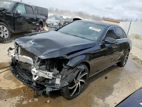 55SWF8EB5KU303201 2019 MERCEDES-BENZ C-KLASSE - Image 1