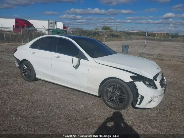 55SWF8EB5KU313694 2019 MERCEDES-BENZ C-KLASSE - Image 1