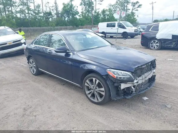 55SWF8EB6KU305586 2019 MERCEDES-BENZ C-KLASSE - Image 1