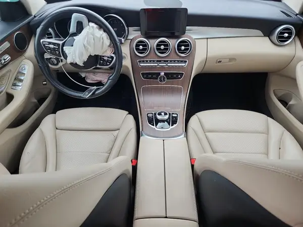 55SWF8EB7KU309453 2019 MERCEDES-BENZ C-KLASSE - Image 8