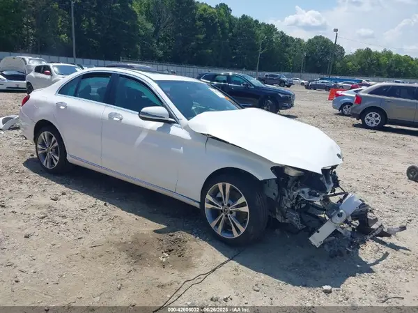 55SWF8EB7KU310912 2019 MERCEDES-BENZ C-KLASSE - Image 1