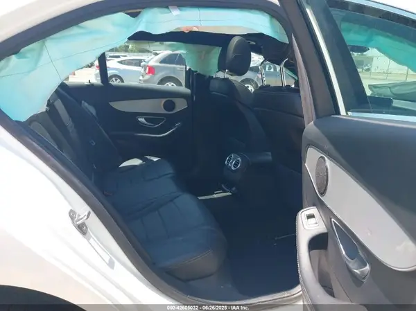 55SWF8EB7KU310912 2019 MERCEDES-BENZ C-KLASSE - Image 8