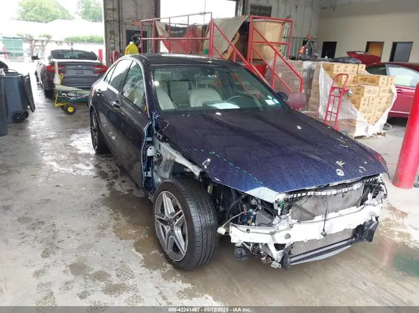 55SWF8EB7LU323421 2020 MERCEDES-BENZ C-KLASSE - Image 1