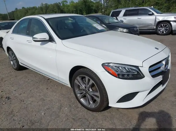 55SWF8EB8KU293103 2019 MERCEDES-BENZ C-KLASSE - Image 1