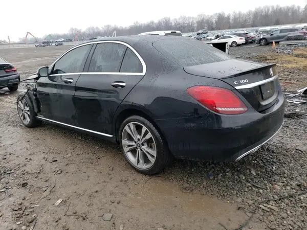 55SWF8EB8KU319098 2019 MERCEDES-BENZ C-KLASSE - Image 2