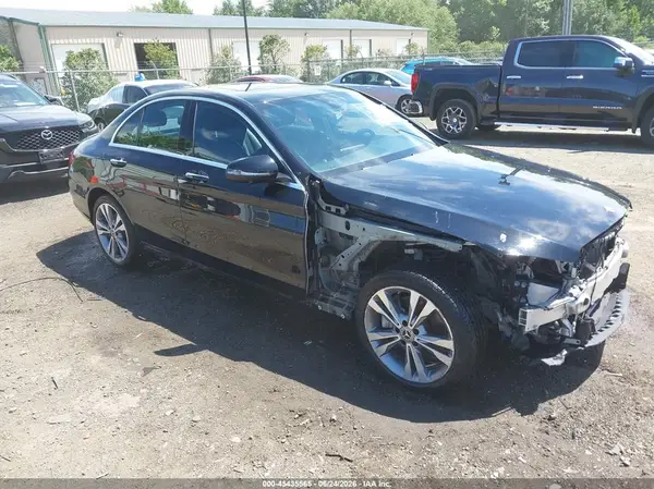 55SWF8EB9KU321958 2019 MERCEDES-BENZ C-KLASSE - Image 1