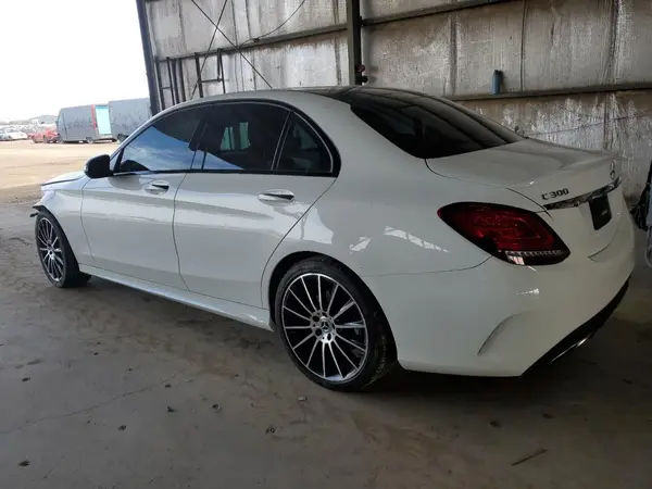 55SWF8EBXKU318986 2019 MERCEDES-BENZ C-KLASSE - Image 2