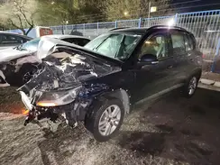 565062 2016 VOLKSWAGEN TIGUAN