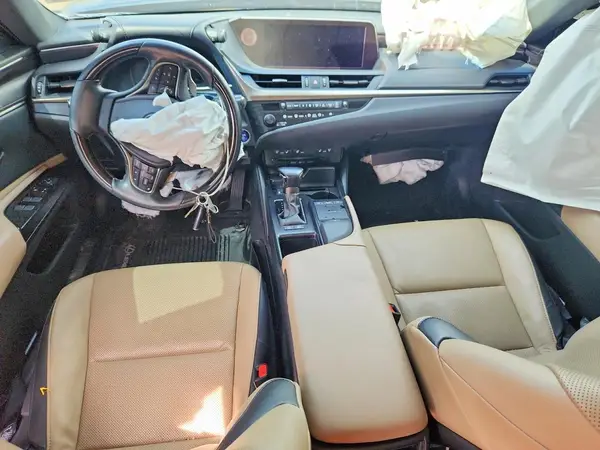 58AB21B10KU002278 2019 LEXUS ES - Image 8