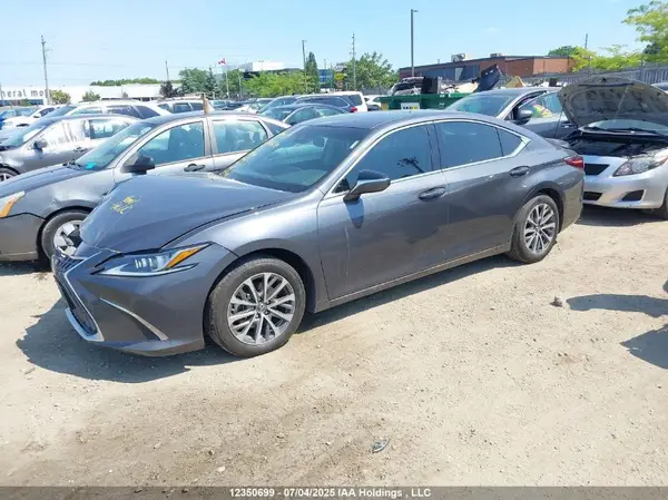 58AB21B10PU013904 2023 LEXUS ES - Image 2