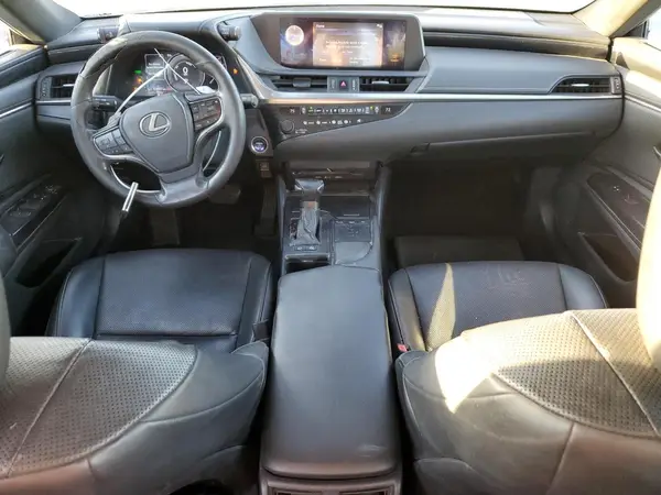 58AB21B12KU001052 2019 LEXUS ES - Image 8