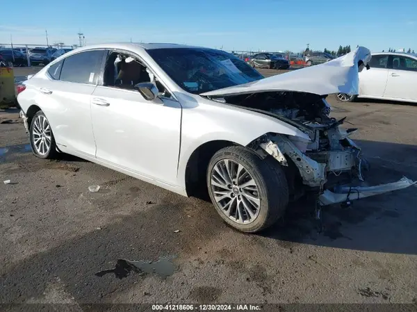 58AB21B12KU001357 2019 LEXUS ES - Image 1