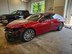 58AB21B12KU002864 2019 LEXUS ES