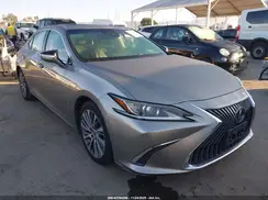 58AB21B14KU002655 2019 LEXUS ES