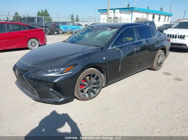 58AB21B14PU014117 2023 LEXUS ES - Image 2