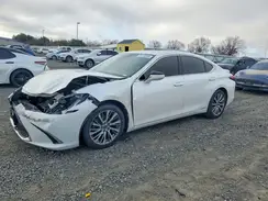 58AB21B15KU001126 2019 LEXUS ES