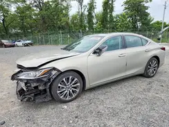 58AB21B15KU002437 2019 LEXUS ES