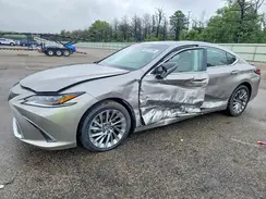 58AB21B15KU004091 2019 LEXUS ES