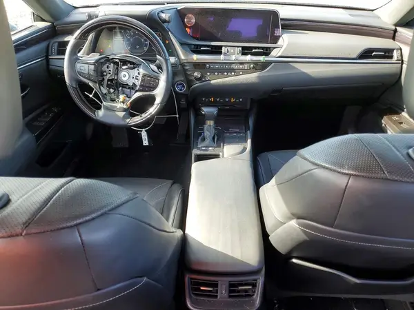 58AB21B16KU001362 2019 LEXUS ES - Image 8