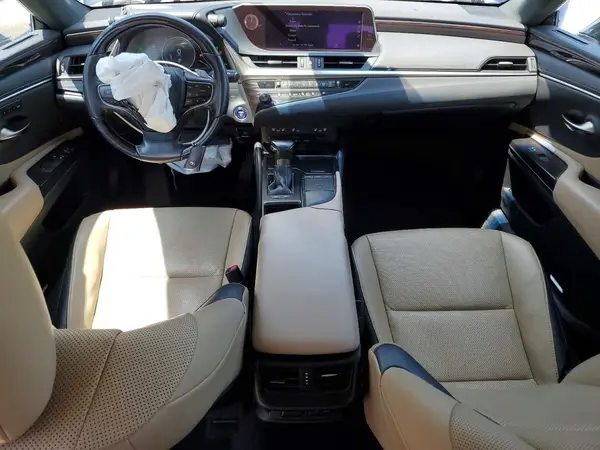 58AB21B16KU004004 2019 LEXUS ES - Image 8
