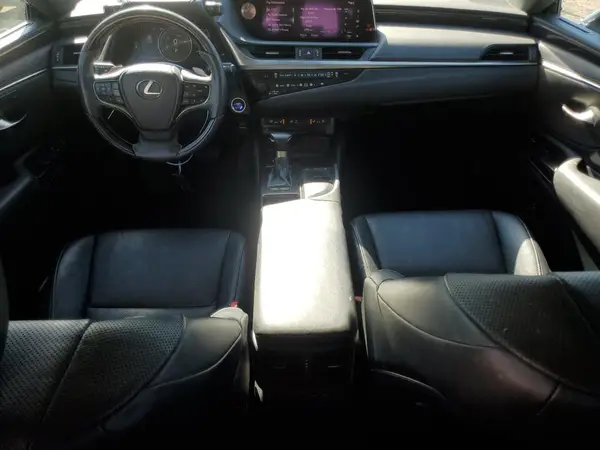 58AB21B17KU001239 2019 LEXUS ES - Image 8