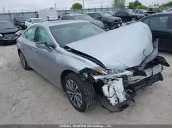 58AB21B17SU014962 2025 LEXUS ES
