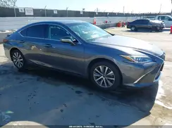 58AB21B18KU003730 2019 LEXUS ES