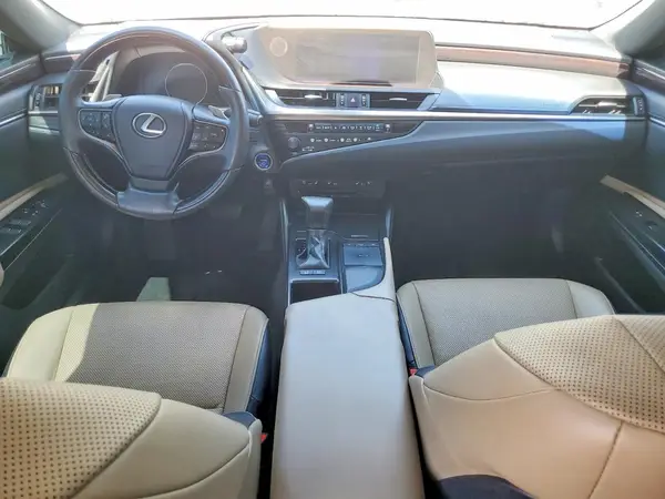 58AB21B19KU001243 2019 LEXUS ES - Image 8