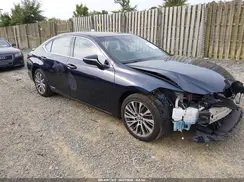 58AB21B19KU001596 2019 LEXUS ES