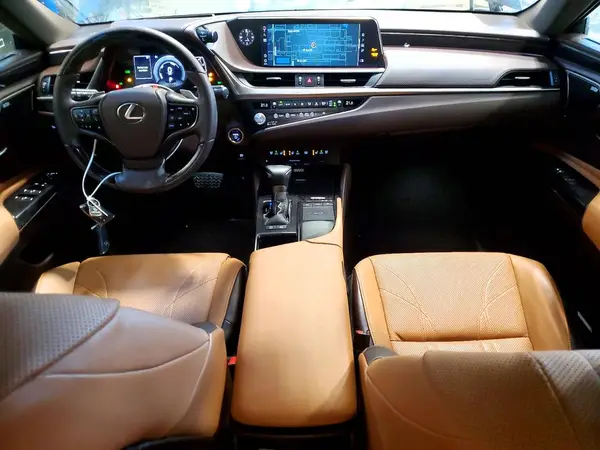 58AB21B19MU012973 2021 LEXUS ES - Image 8