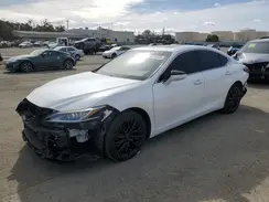 58AB21B1XKU002191 2019 LEXUS ES