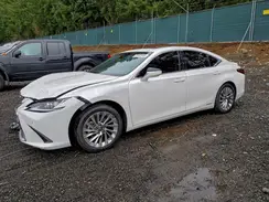 58AB21B1XKU003969 2019 LEXUS ES