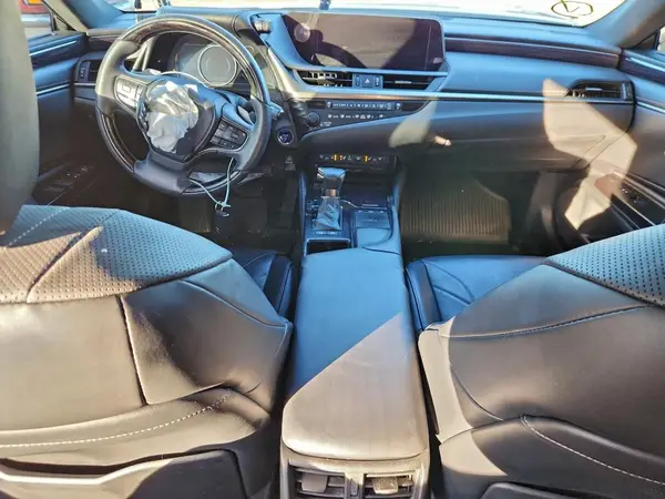 58AB21B1XKU003969 2019 LEXUS ES - Image 8