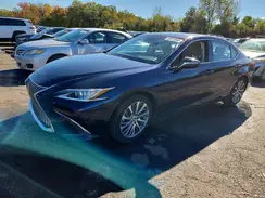 58AB21B1XKU004393 2019 LEXUS ES
