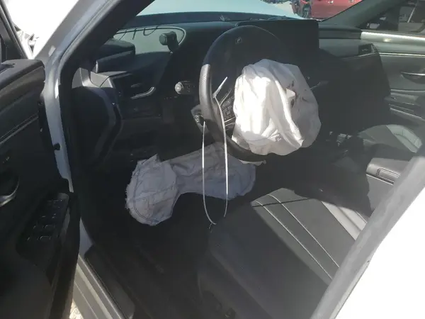 58ABA1C11PU030146 2023 LEXUS ES - Image 8