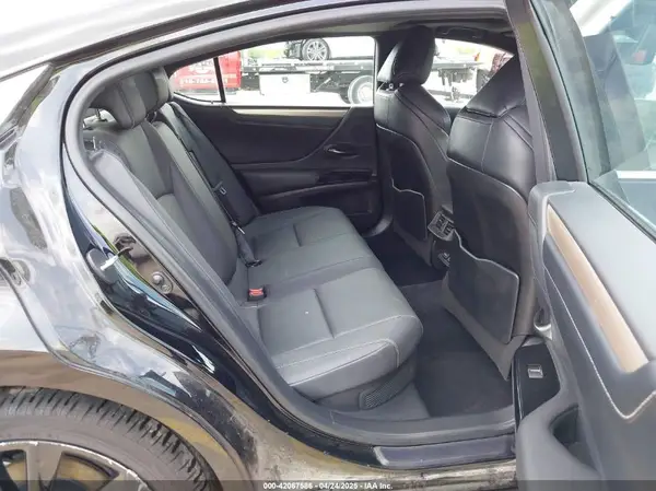 58ABA1C13PU027281 2023 LEXUS ES - Image 8