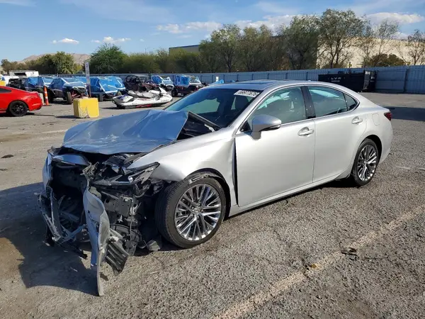 58ABK1GG0GU004276 2016 LEXUS ES - Image 1