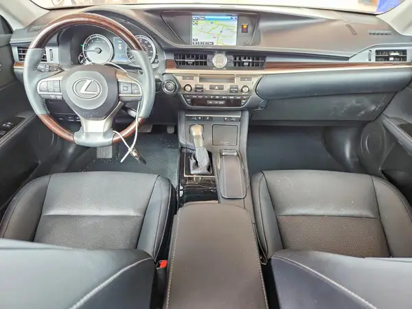 58ABK1GG0GU009784 2016 LEXUS ES - Image 8
