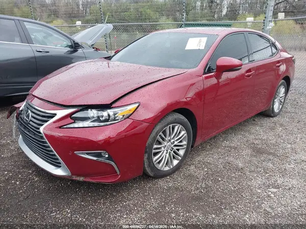 58ABK1GG0GU017903 2016 LEXUS ES - Image 2