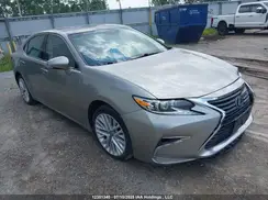 58ABK1GG0GU020221 2016 LEXUS ES