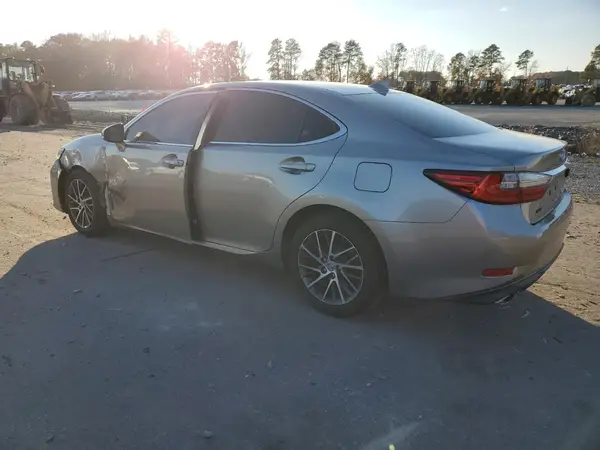 58ABK1GG0GU022888 2016 LEXUS ES - Image 2