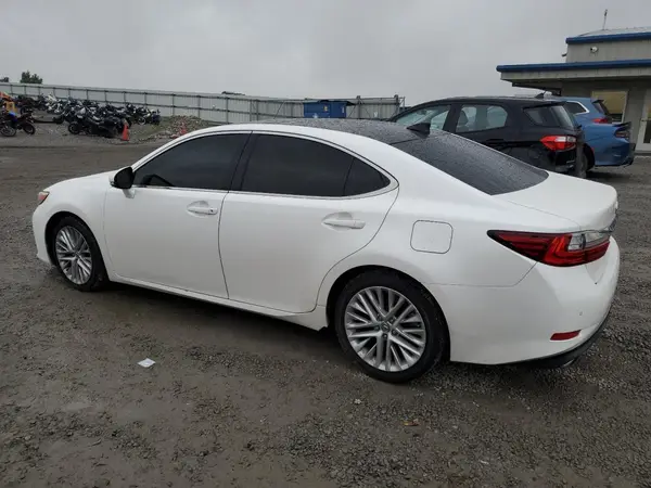 58ABK1GG0GU022891 2016 LEXUS ES - Image 2