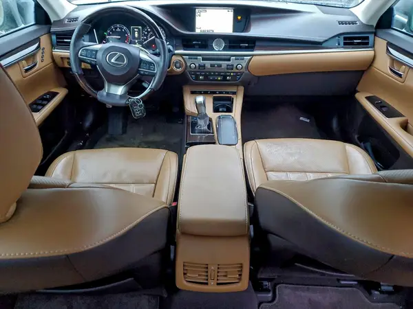 58ABK1GG0GU024852 2016 LEXUS ES - Image 8