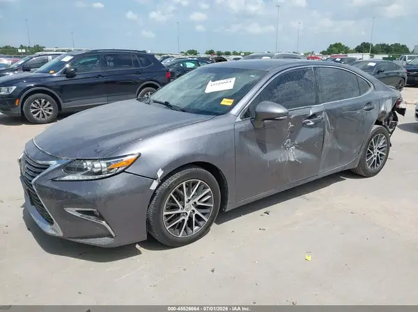 58ABK1GG0GU025550 2016 LEXUS ES - Image 2
