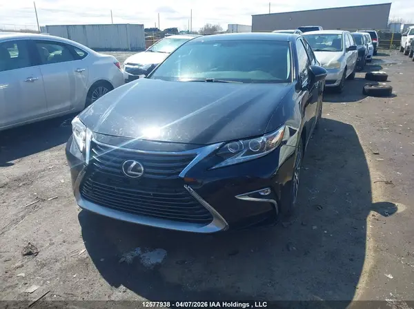 58ABK1GG0GU028738 2016 LEXUS ES - Image 2