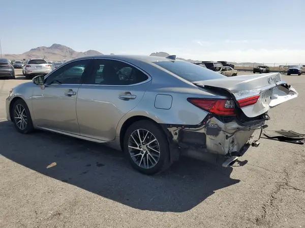58ABK1GG0GU029470 2016 LEXUS ES - Image 2