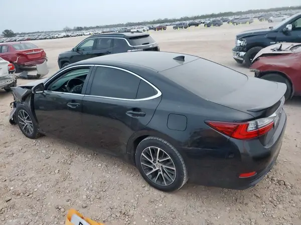 58ABK1GG0GU033745 2016 LEXUS ES - Image 2