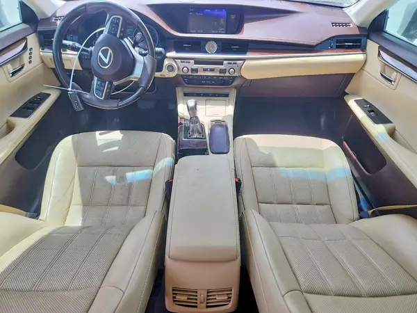 58ABK1GG0HU043452 2017 LEXUS ES - Image 8