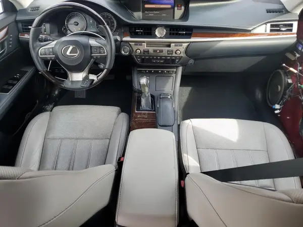 58ABK1GG0HU043760 2017 LEXUS ES - Image 8