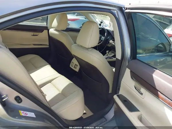 58ABK1GG0HU045802 2017 LEXUS ES - Image 8